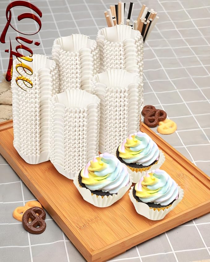 qiqee 500pcs White Square Cupcake Liners Muffin Linner No Smell, Food Grade Baking Cups(Standard Size)